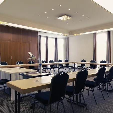 Mercure Stuttgart فندق غيرلينغن