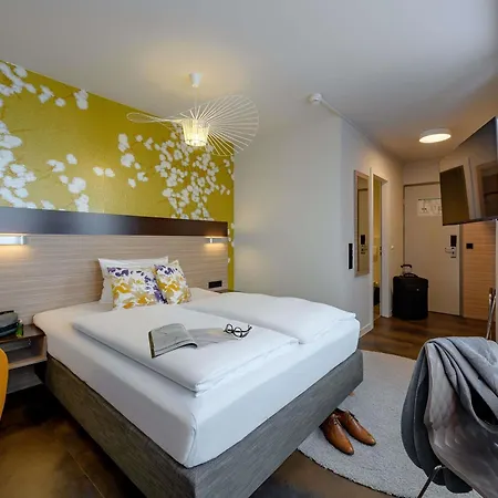 Hotel Mercure Stuttgart 3*