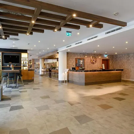 Mercure Stuttgart فندق 3*