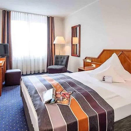 Mercure Stuttgart 3*