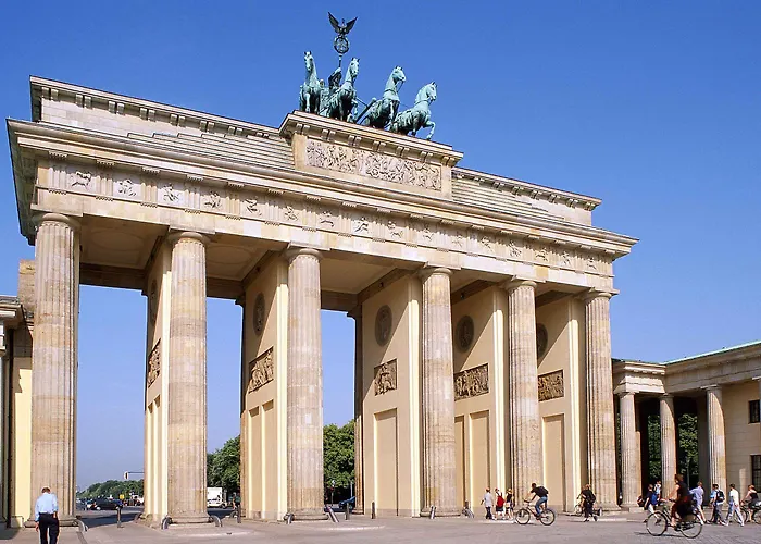 מלון Mercure Stuttgart 3*